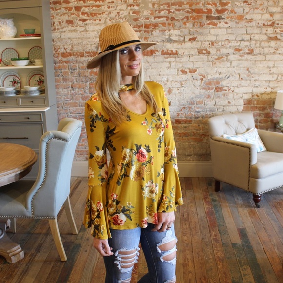✨LAST✨Mustard floral bell sleeve choker neck tunic - Picture 4 of 6